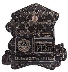 'The Museum of Pin-tiquities - Disney Pin Celebration 2009 - Mickey Mouse Welcome - WDW'