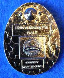 8634 - 2014 Hidden Mickey - Disney Birds - Lady Cluck - Walt Disney World alternate image