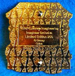 2951 - Rapunzel at Disneyland - Rapunzel w/Figaro at Fantasy Faire Window - Walt Disney Imagineering alternate image