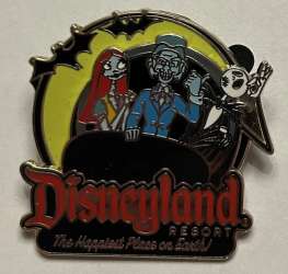 72975 - Disneyland Resort - The Happiest Place On Earth - Jack and Sally on The Haunted Mansion - Disneyland Resort alternate image