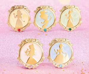 Ornate Gold Frame Disney Princess Silhouettes Booster Set