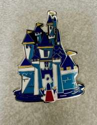 50192 - Disneyland 65th Anniversary - Sleeping Beauty’s Castle - Loungefly alternate image