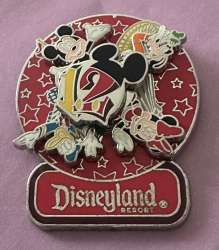 Click to view the Mickey, Minnie, Donald, Goofy Spinner details