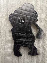 'Characters Playing Golf - Pooh Golfing with a Golfball - DLR'