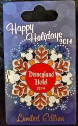 Disneyland Hotel - Stitch Wreath