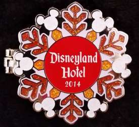 Resort Holiday Collection 2014: Hinged Snowflakes