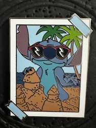 75112 - Stitch Photo Mystery Collection - Stitch with Sandcastle alternate image