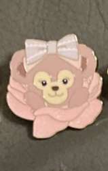75566 - Duffy & Friends Flower Mystery Pins - ShellieMay in a Flower - Shanghai Disney Resort alternate image