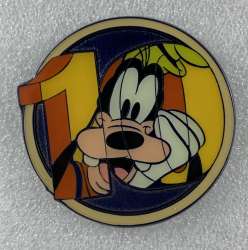 'Disney Pin Trading 10th Anniversary: Ten Years of Disney Pin Trading Mystery Collection - Character Circles Mystery Collection — Goofy (Trade Exclusive Blue Background) - MLT'