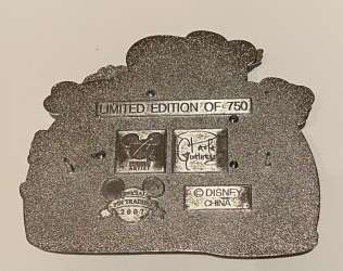 75754 - Featured Artist Series 2007 - Paola Gutierrez - Perfect pose camera with flowers - Walt Disney World alternate image