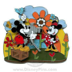 'Featured Artist Series 2007 - Paola Gutierrez - Perfect pose camera with flowers - WDW'