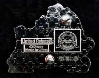 3011 - Disneyland Resort Reveal/Conceal Mystery Collection - Critter Country - Brer Bear and Brer Fox - Disneyland Resort alternate image