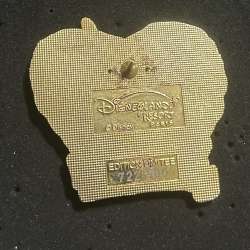 75980 - Valentine's Day - Saint Valentin 2007 - Thumper and Miss Bunny - Disneyland Resort Paris alternate image