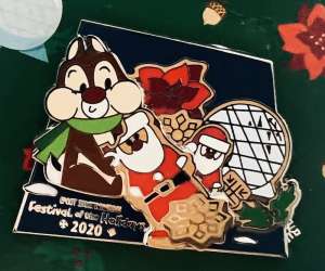 76108 - EPCOT International Festival of the Holidays - Dale with Santa - Walt Disney World alternate image