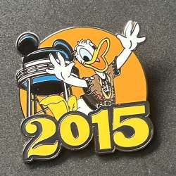 76521 - 2015 Dated Year Pins - 2015 Disney World Icons Pin Trading Starter Set - Donald at Hollywood Studios ONLY - Walt Disney World alternate image