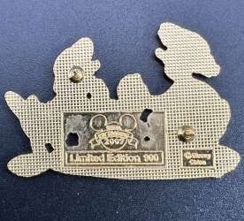 76665 - May Flowers Mystery - Donald and Daisy gardening - Disney Store US alternate image