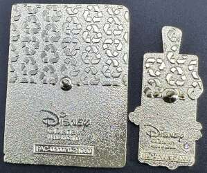 'BoxLunch - Disney Classics Book and Bookmark - Alice in Wonderland - DLIC'