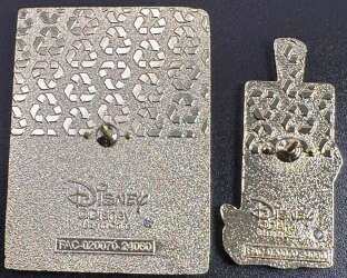 'BoxLunch - Disney Classics Book and Bookmark - Lady and the Tramp - DLIC'