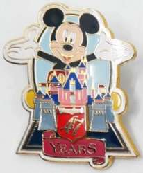 77887 - Disneyland Anniversaries - 47 Years - Disneyland Resort alternate image