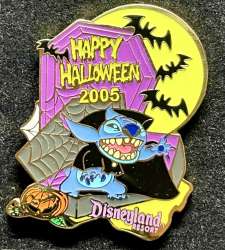 77923 - Happy Halloween 2005 - Vampire Stitch - Disneyland Resort alternate image