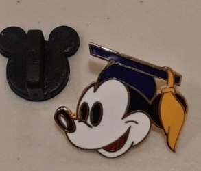 77998 - Graduation - Mickey Graduation Cap - Walt Disney World alternate image