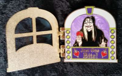 Funny Business Series - Old Hag - Candied Apples - DLR