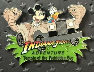 78343 - Indiana Jones Adventure - Mickey & Donald in Transport Jeep alternate image