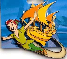 Peter Pan - Flying Peter Pan and The Jolly Roger Ship - DLP