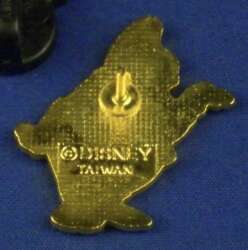 78979 - Snow White and the Seven Dwarfs - 50th Anniversary Set - Happy - Walt Disney Studios alternate image