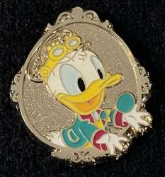Fashionable Easter 2015 - Donald Duck