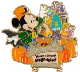 79215 - Halloween 2023 - Pumpkin and Candy Castle Dangle (Have A Sweet Halloween!) - Tokyo Disneyland Resort alternate image
