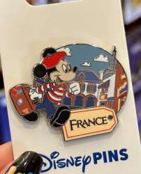 79742 - Mickey Visits World Showcase - France - Walt Disney World alternate image