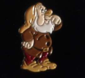 3157 - Sedesma - Snow White - Sneezy - Disney Licensed alternate image