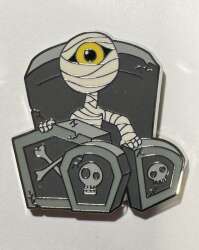 'The Nightmare Before Christmas Skull and Crossbones Tombstones Mystery Collection - Mummy Boy - MLT'