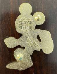 Disney’s Soda Fountain and Studio Store - Mickey walking - DSSH