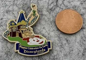 80277 - Energizer / Disney Parks Pin Collection - Disneyland Resort Happiest Celebration on Earth (Peter Pan) alternate image