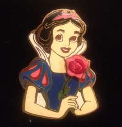 3175 - Princess Premiere Free D Flowers - Snow White - Walt Disney World alternate image
