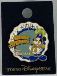 81136 - Tokyo DisneySEA Grand Opening - Round Scalloped Edge with Globe - Admiral Mickey (Gold Metal) - Tokyo Disneyland Resort alternate image