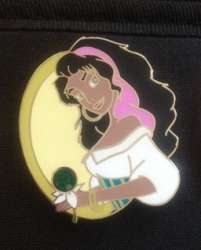 3235 - Princess Premiere Birthstone - Princess Premiere Birthstone (Esmeralda/May) - Walt Disney World alternate image