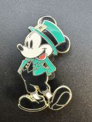 82300 - D23 Expo 2024: Mickey's City Outfits Mystery Collection - Irish Mickey - Disney Employee Center alternate image