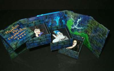 83004 - Happiest Pin Celebration On Earth - Disney Villains 3-Pin Box Set - Walt Disney World alternate image