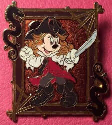 99082 - Pirates of the Caribbean Mickey & Friends Movie Mystery Collectors Set - Minnie Mouse as Elizabeth Swann (Revealed) alternate image