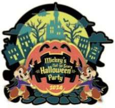 Mickey&#039;s Not So Scary Halloween Party (MNSSHP) 2024 - Chip and Dale - WDW