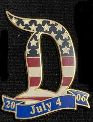 83982 - DLR Cast Member Holiday Work Gifts - Independence Day - 4th of July 2006 - Disneyland Resort alternate image