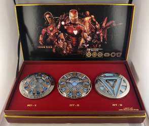 Marvel Iron Man Infinity Saga Arc Reactor Replica Pin Set - Box 1