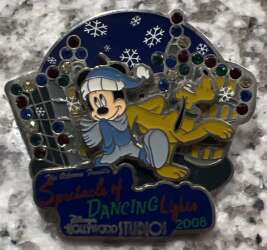 Osborne Family Spectacle of Dancing Lights - Mickey &amp; Pluto - WDW