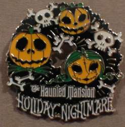 18606 - Haunted Mansion Holiday Nightmare Wreaths Set - Black Halloween Version ONLY - Tokyo Disneyland Resort alternate image