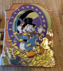 Scrooge McDuck Throwing Money