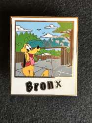'New York City Moments - Pluto Bronx Zoo - DSUS'