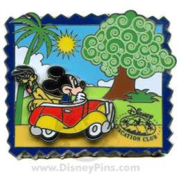 Mickey & Pluto Driving at Animal Kingdom